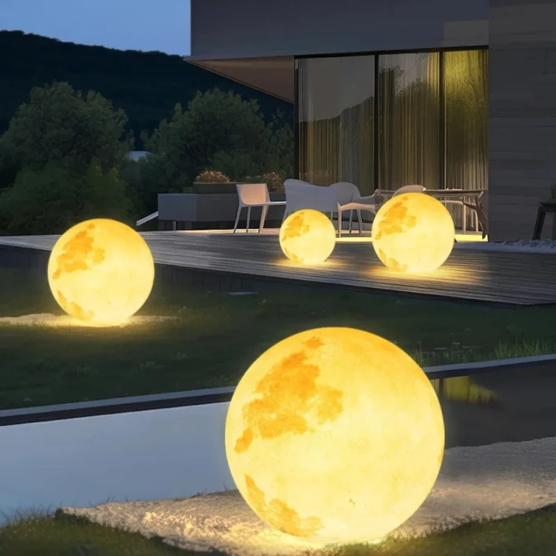 LunaGlow | Mond-Gartenleuchte mit Fernbedienung und 16 Farben