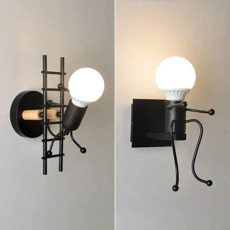 RoboLux | LED-Wandleuchte im Roboterdesign