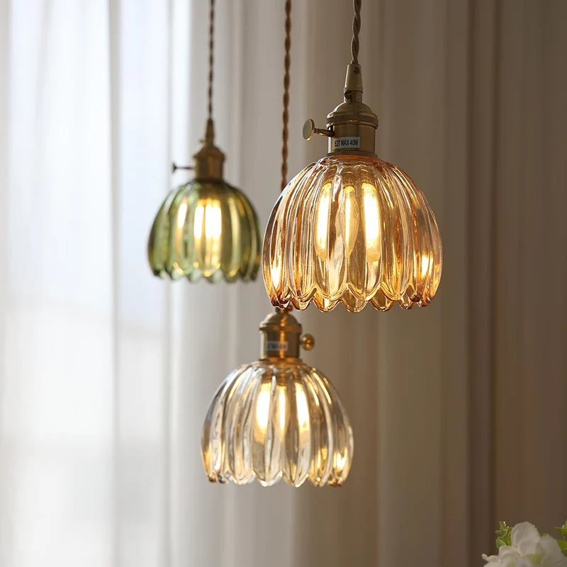 Florvina | Retro-Pendelleuchte mit Glasblumen-Design