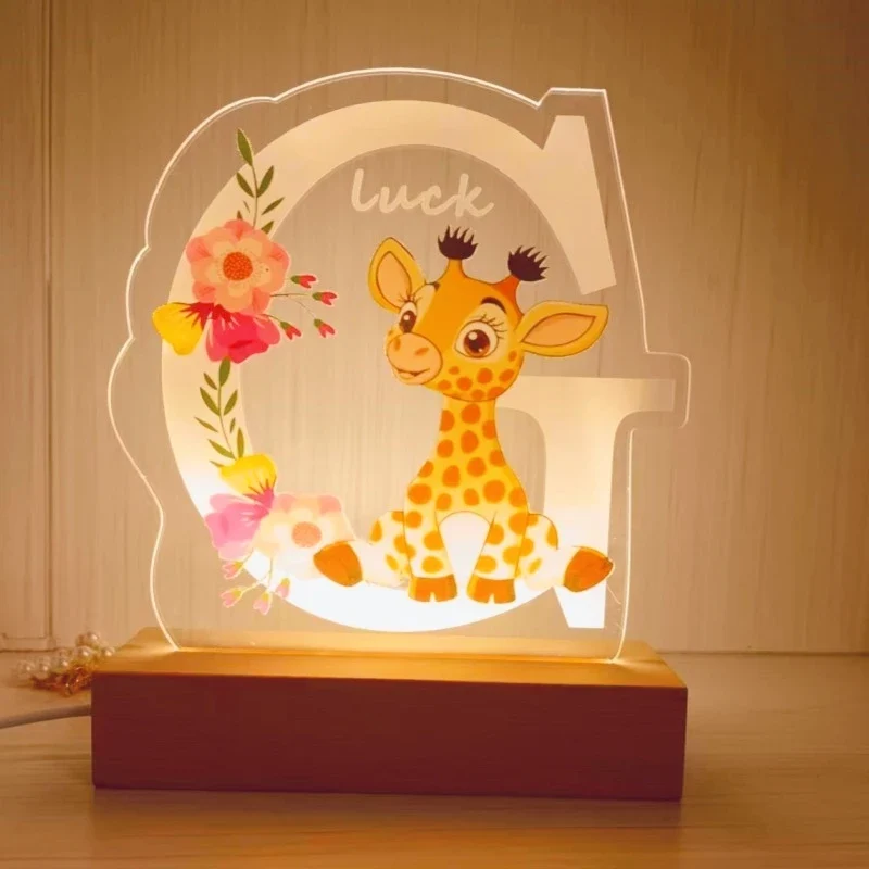 Personalisiertes Nachtlicht mit Namen & Tiermotiv – Acryl auf Holzsockel