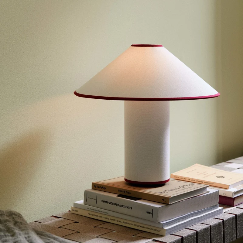 Amara Tischlampe | Eleganter Stoffschirm in Beige