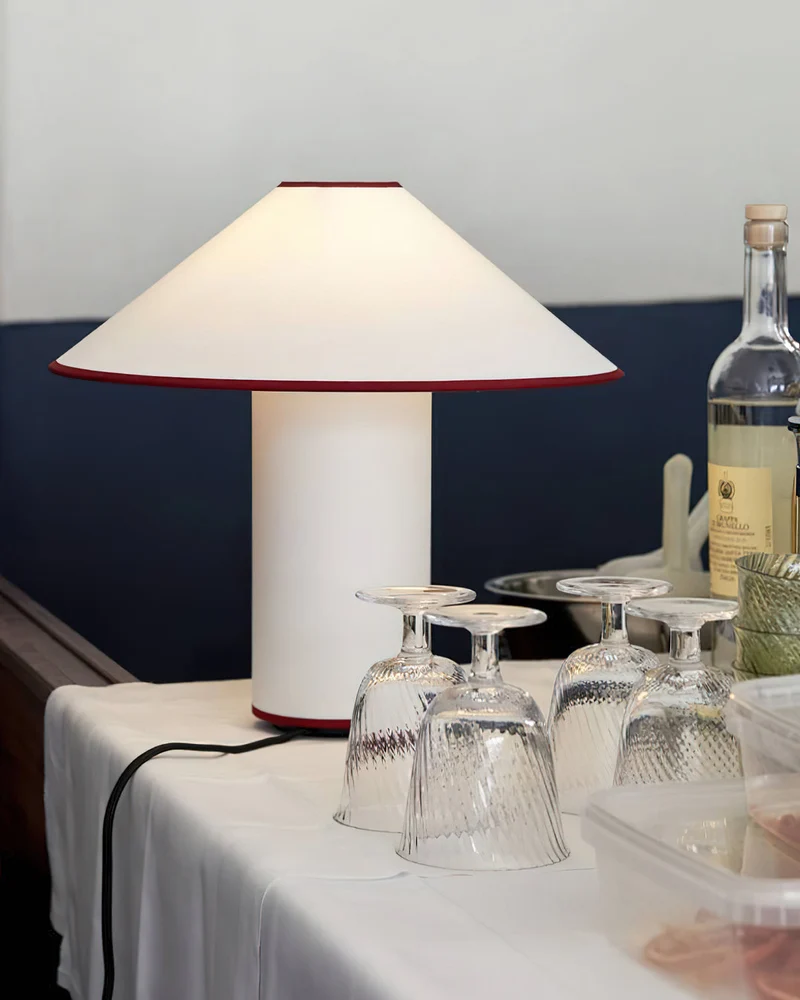 Amara Tischlampe | Eleganter Stoffschirm in Beige