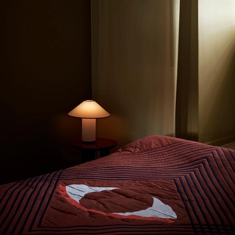 Amara Tischlampe | Eleganter Stoffschirm in Beige