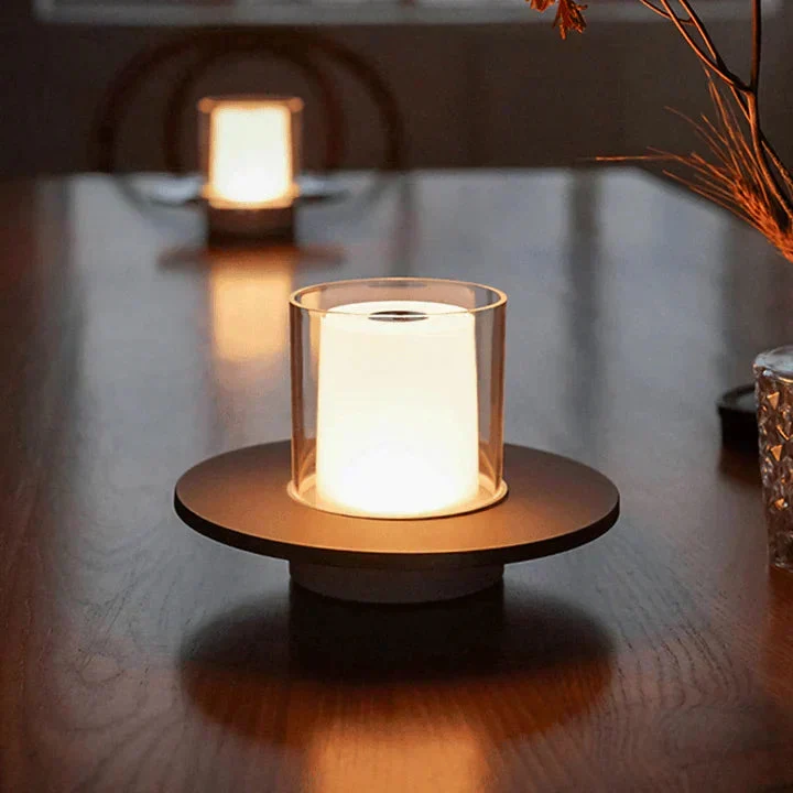 Noctavia | LED-Induktionslampe mit Kerzenflackereffekt