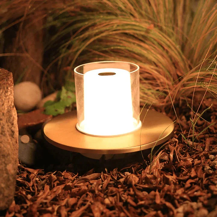LumiFlame | Induktive LED-Kerzenlampe für drinnen & draußen