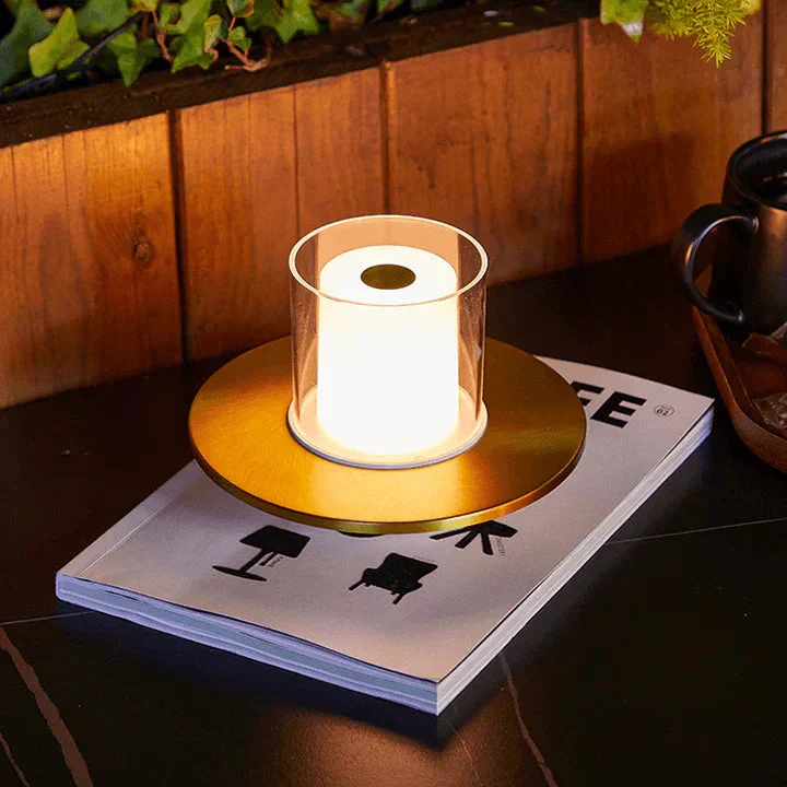 LumiFlame | Induktive LED-Kerzenlampe für drinnen & draußen