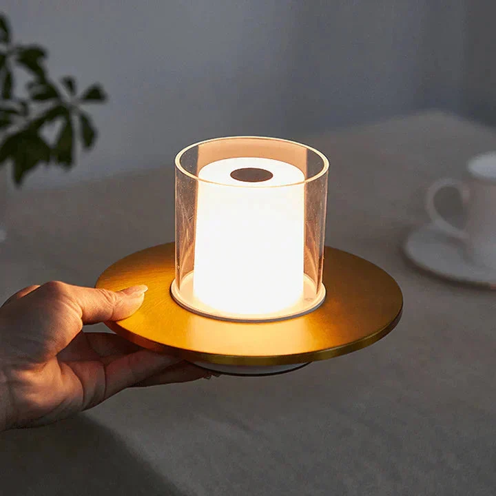 LumiFlame | Induktive LED-Kerzenlampe für drinnen & draußen