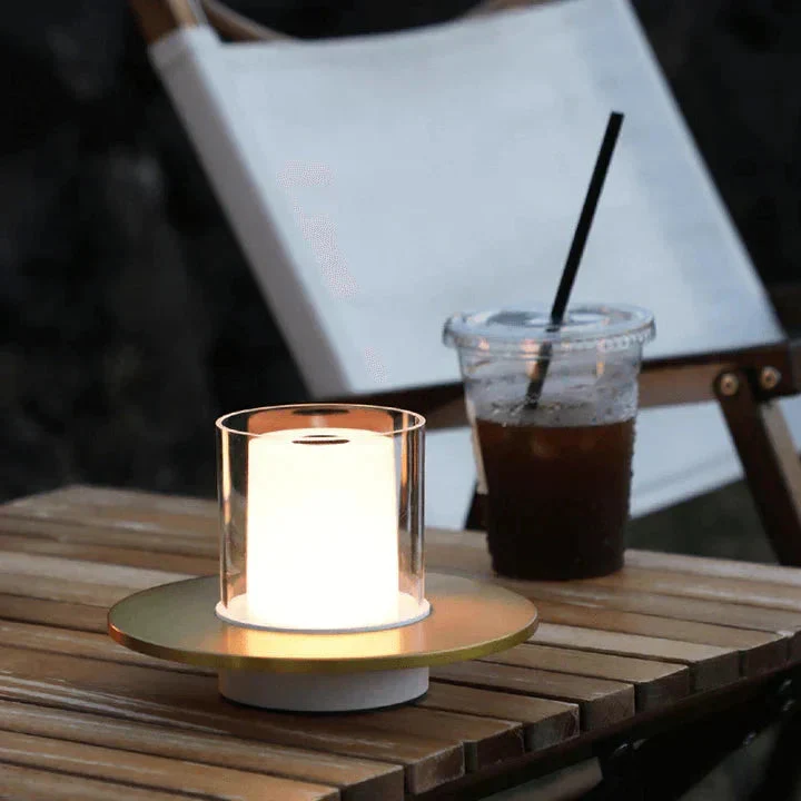 LumiFlame | Induktive LED-Kerzenlampe für drinnen & draußen
