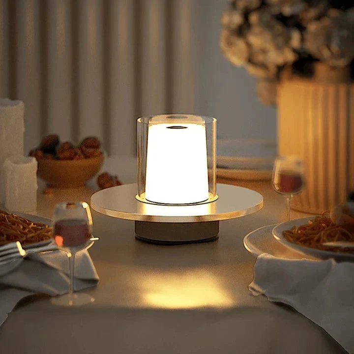 LumiFlame | Induktive LED-Kerzenlampe für drinnen & draußen