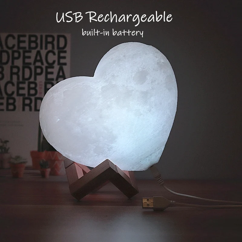 Personalisierte Mondlampe in Herzform – mit Foto & Text