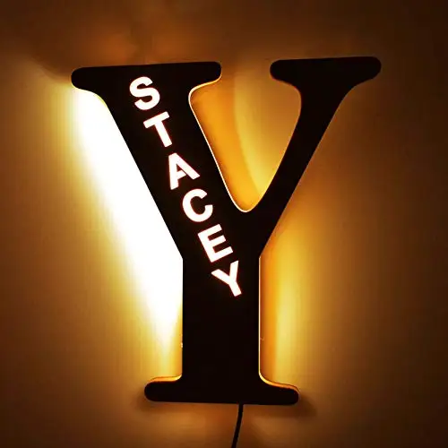 LED-Buchstaben-Nachtlicht aus Holz – personalisierbar A–Z