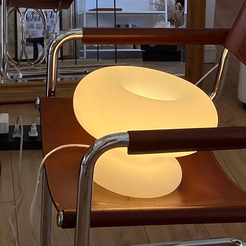 HaloLum | Donut-Tischlampe mit warmem Licht