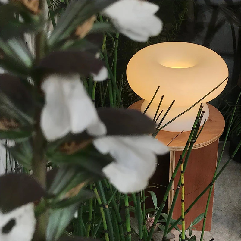 HaloLum | Donut-Tischlampe mit warmem Licht
