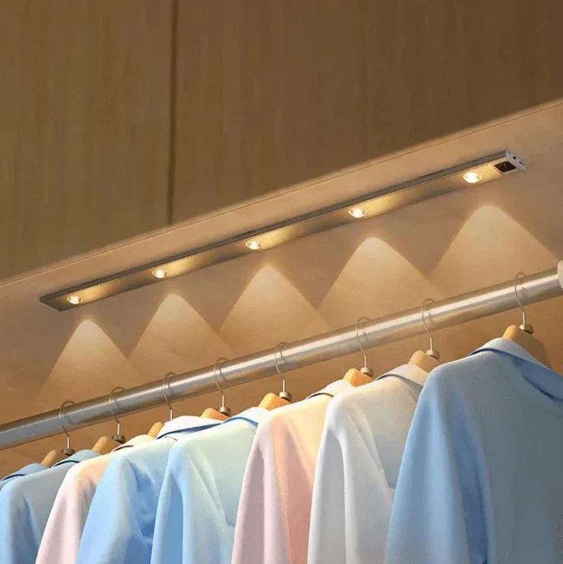 SensoLux | LED Lichtleiste mit Bewegungssensor