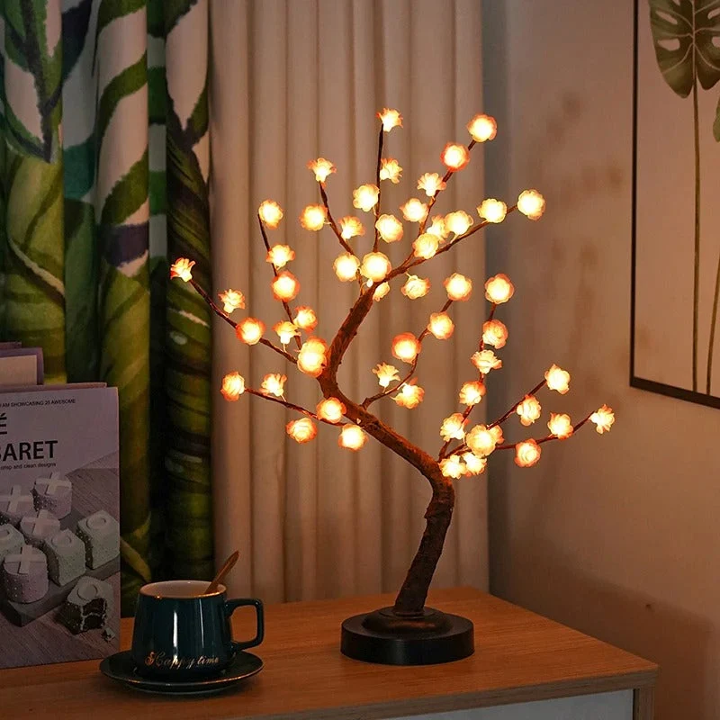 SakuraGlow | LED Bonsai-Tischlampe mit Blüten