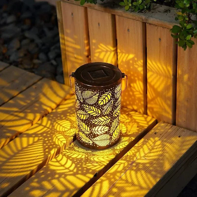 VerdaLux | Kabellose Solarlampe im Blätterdesign für den Garten