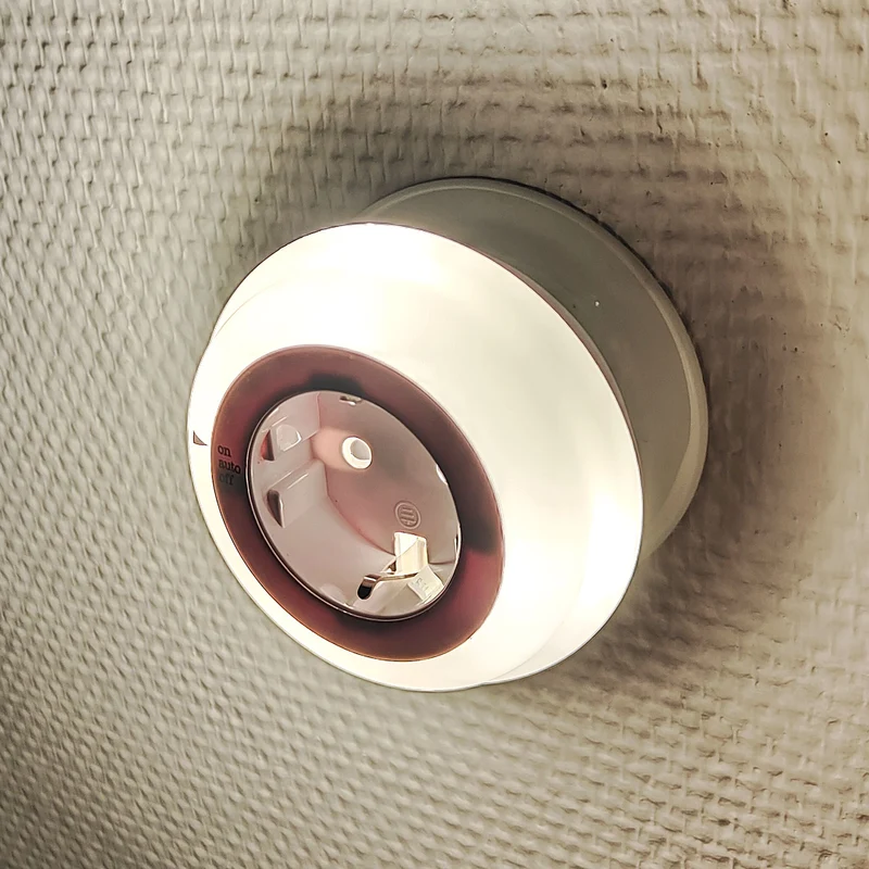 Steckdosen Nachtlicht, weiß