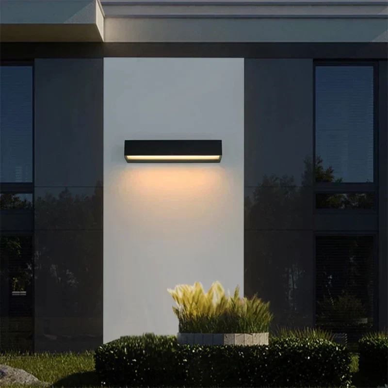 GlowEdge | LED Außenwandleuchte mit wählbarer Lichtfarbe