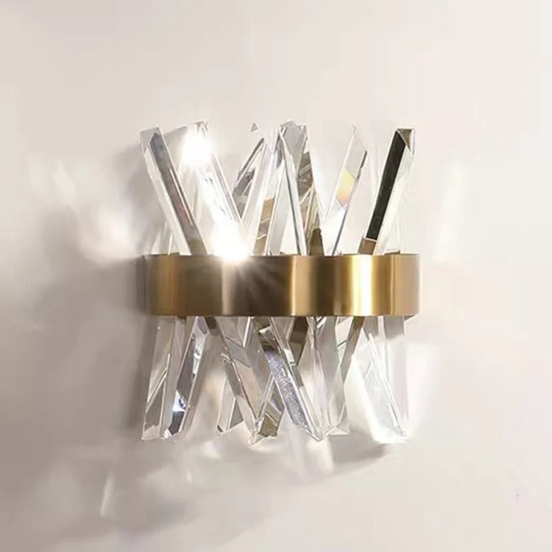 YaraPoint | LED-Wandleuchte mit Gold-Finish & Kristall