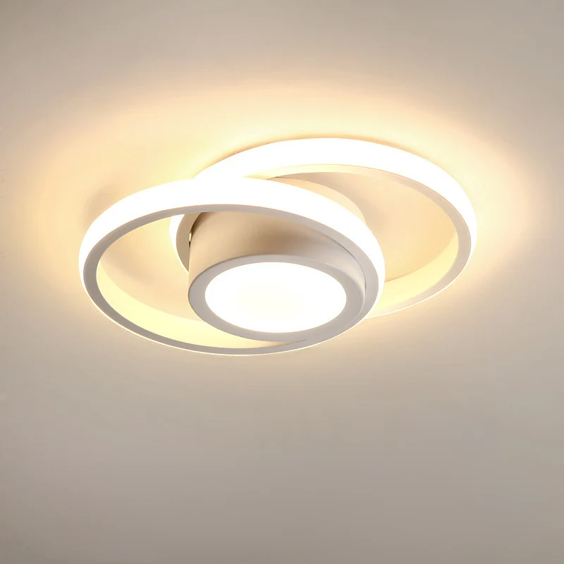 IsaraNova | Platzsparende LED-Deckenleuchte