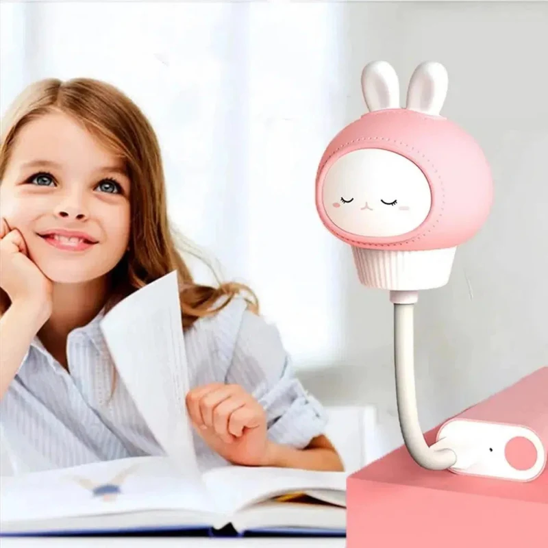 Nachtlicht Bär LED mit USB und Steckdose, Fernbedienung für das Kinderzimmer
