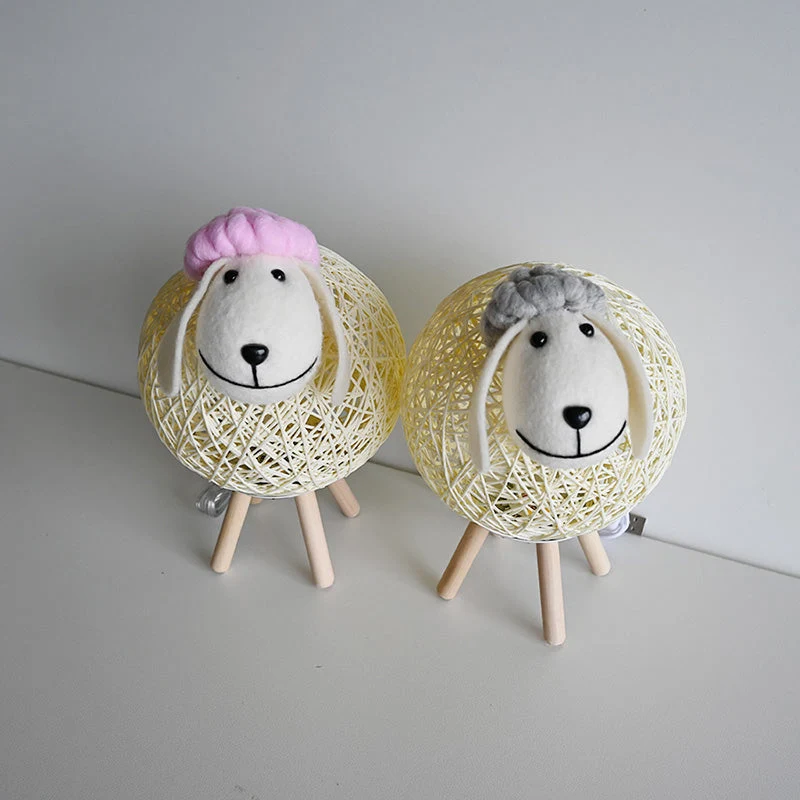 Märchenhafte Schaf Lampe für Kinderzimmer Deko
