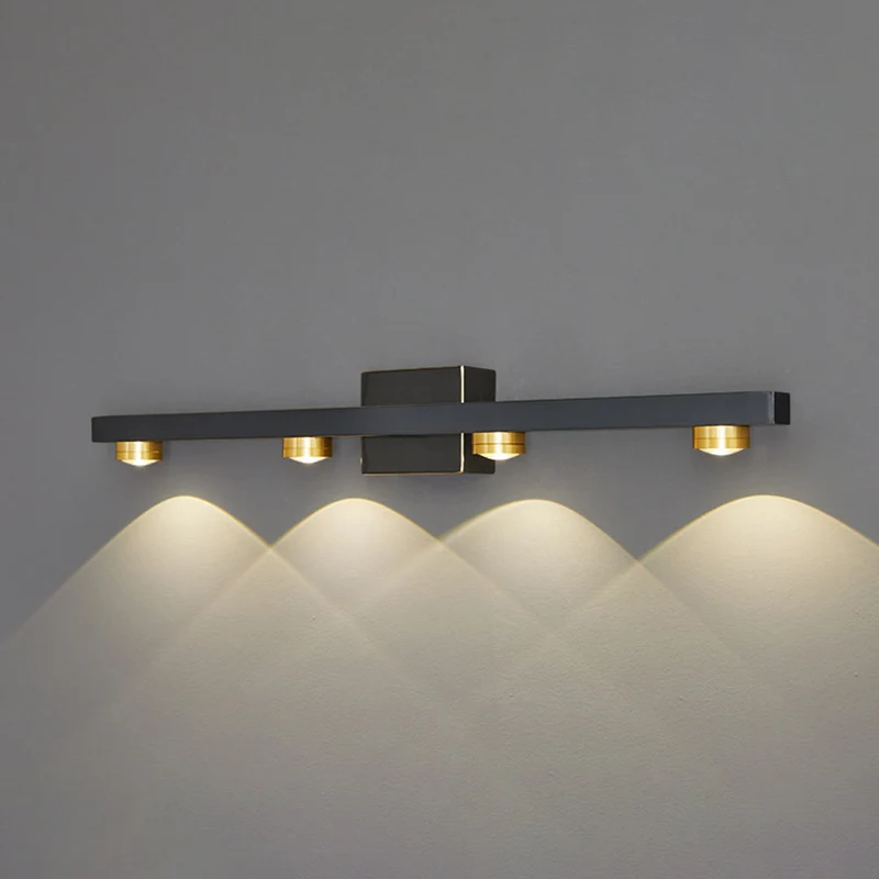 Arcolo | Elegante LED-Wandleuchte mit mehreren Lichtköpfen
