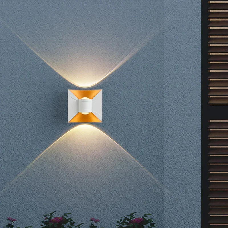 NovaWall | Wetterfeste LED-Außenwandleuchte