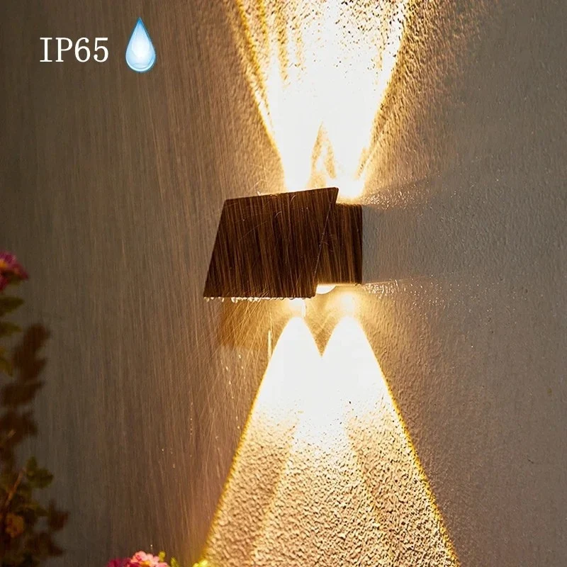 SolBalko | Solar-Balkonleuchte mit Warmlichtdesign