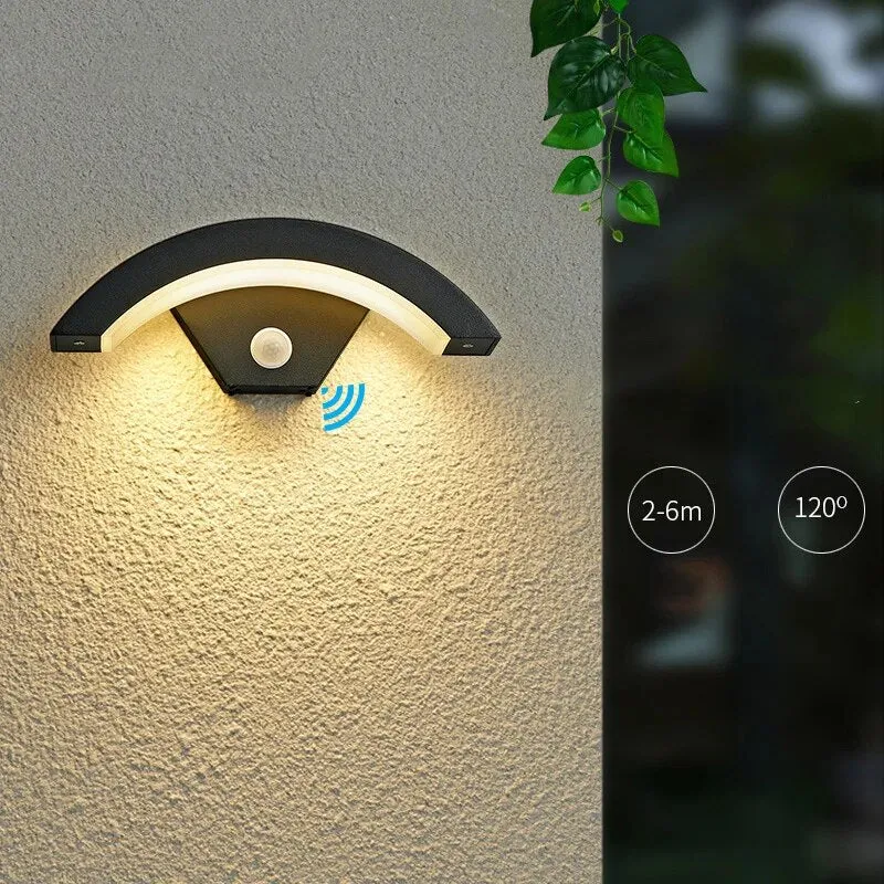 LiraDawn | Wasserdichte LED-Wandleuchte für Garten & Fassade