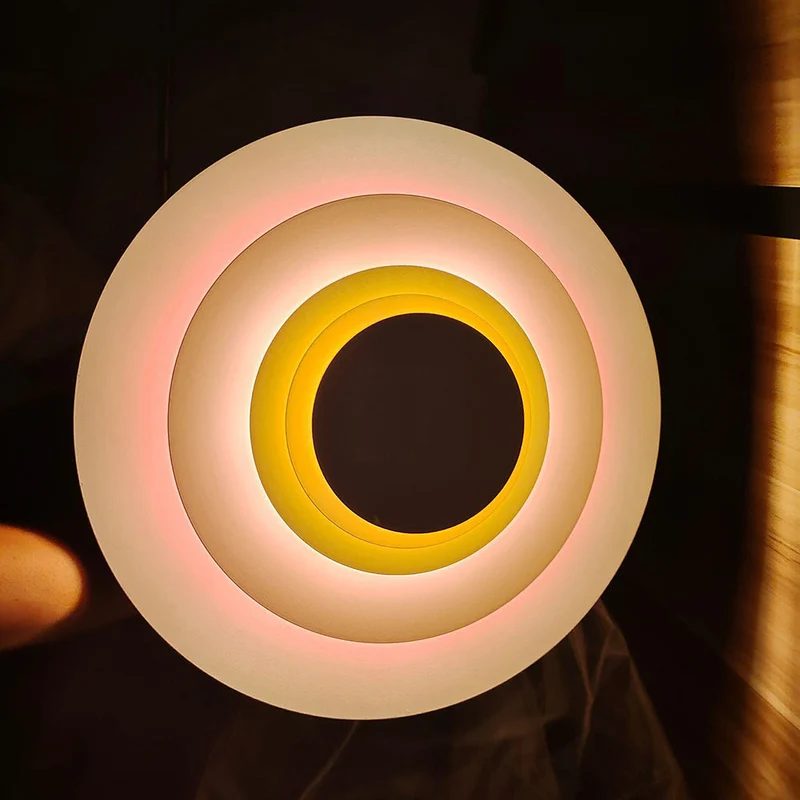 Huemara | LED-Wandleuchte in drei Trendfarben