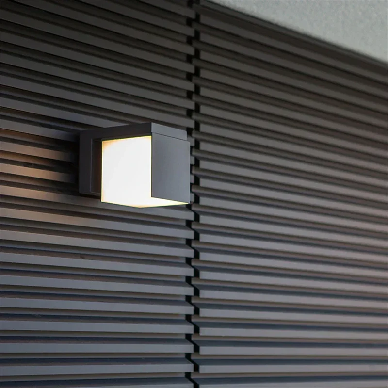EdgeLumo | Wetterfeste LED-Wandleuchte für den Außenbereich