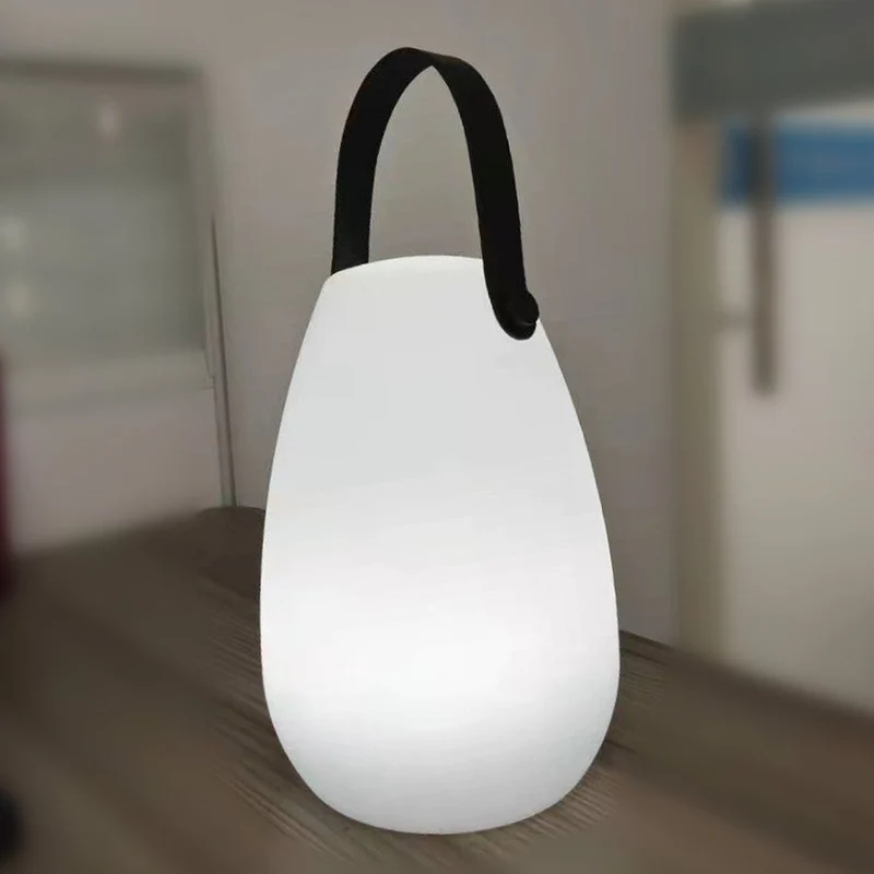 Tragbare LED Laterne in Eiform USB