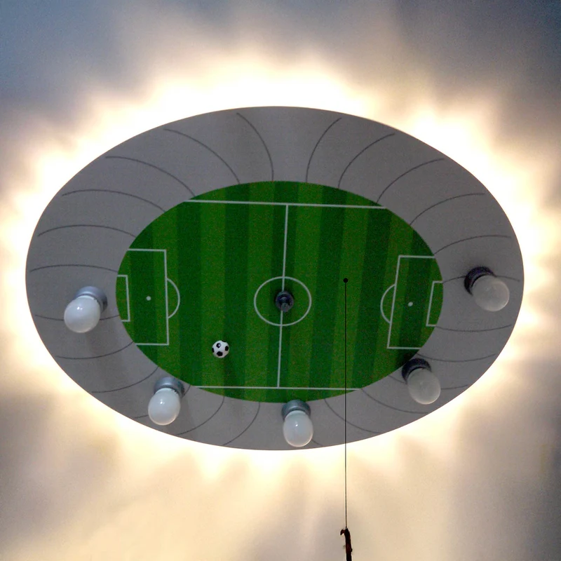 Deckenleuchte Fußball-Stadion