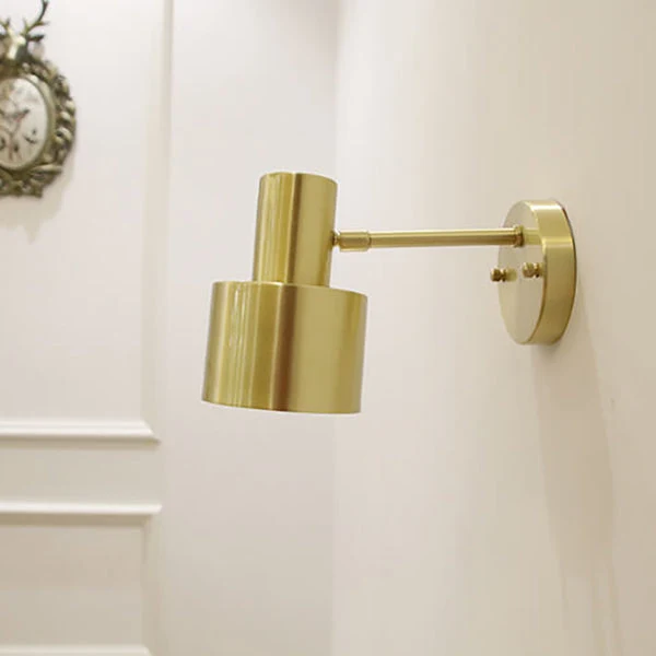 Velora | Minimalistische Wandleuchte in Gold