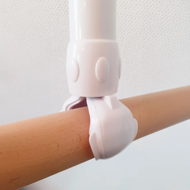 Mobilehalter für Rundstab, mit Spieluhr