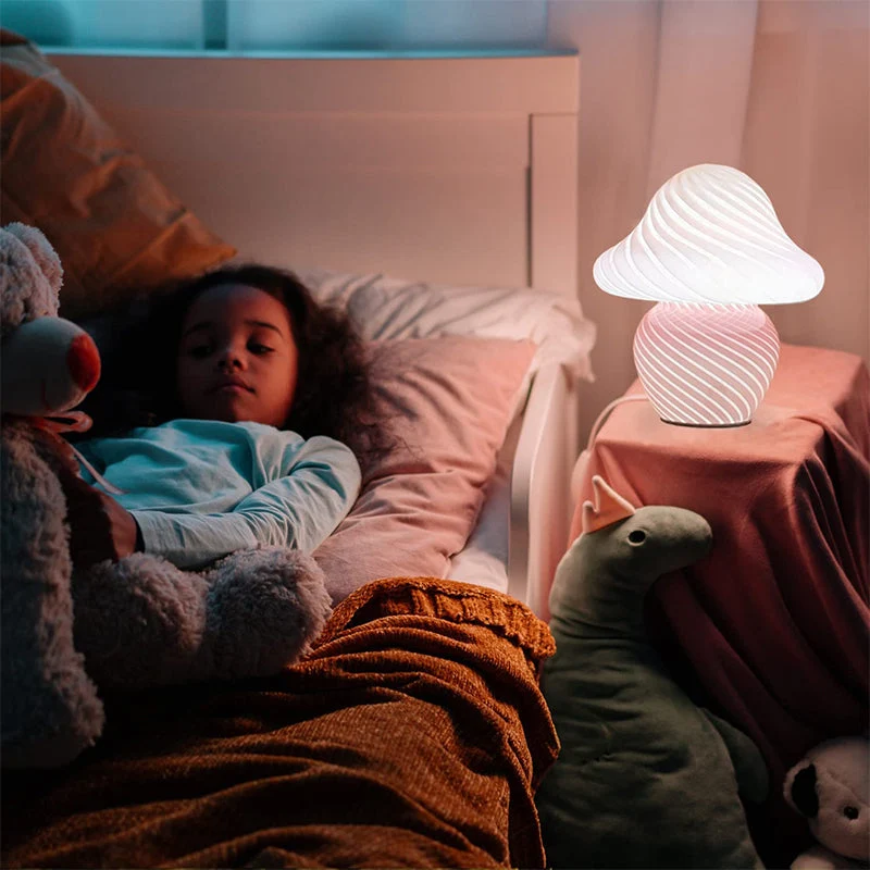 Glas Pilzlampe als LED Nachttischlampe