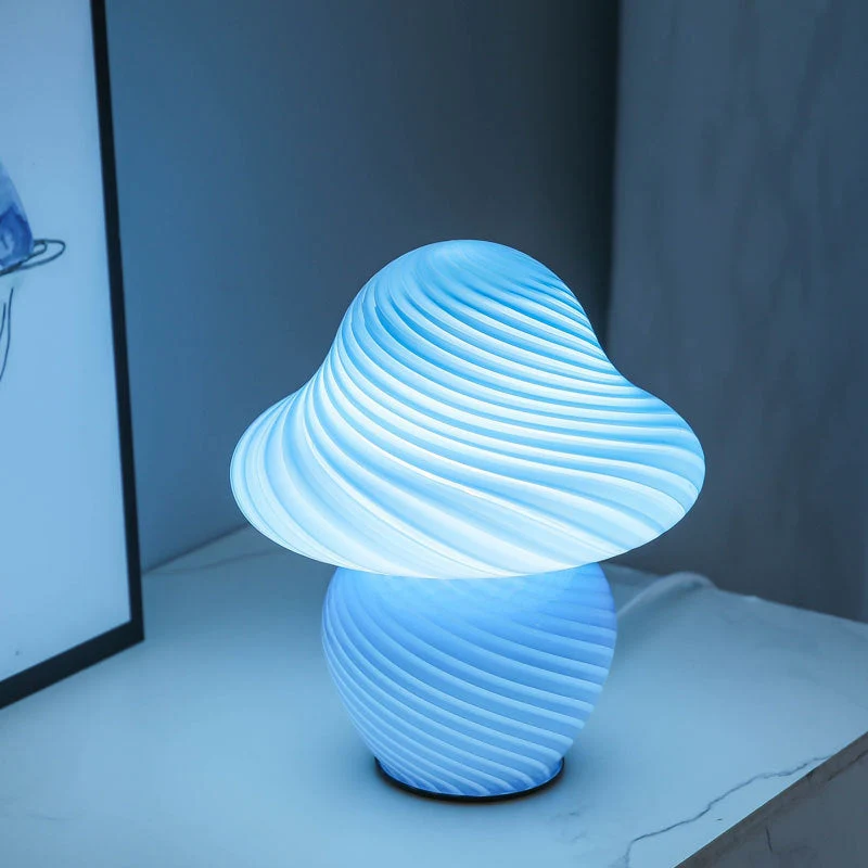 Glas Pilzlampe als LED Nachttischlampe