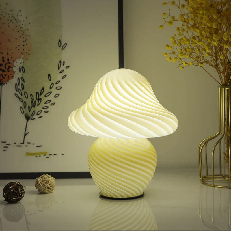 Glas Pilzlampe als LED Nachttischlampe