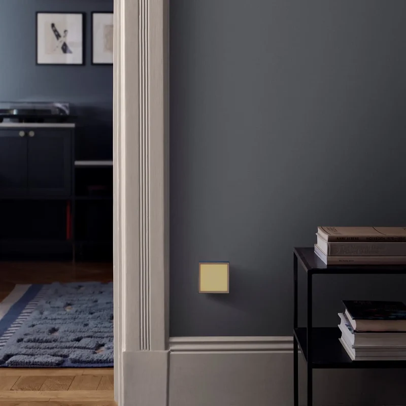 Avolt Lamp 1 Steckdosenlampe dimmbar - AVOLT
