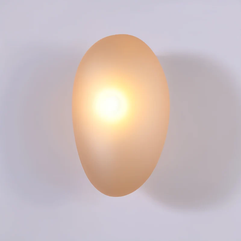 PebbleGlow | Minimalistische LED-Wandleuchte aus Glas