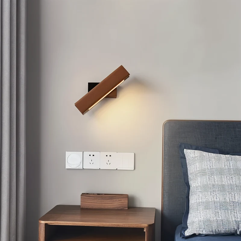 LignoLux | 360° drehbare LED-Wandleuchte aus Holz