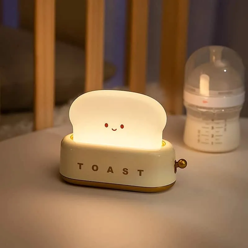 Niedliches Toaster Nachtlicht mit USB Ladefunktion