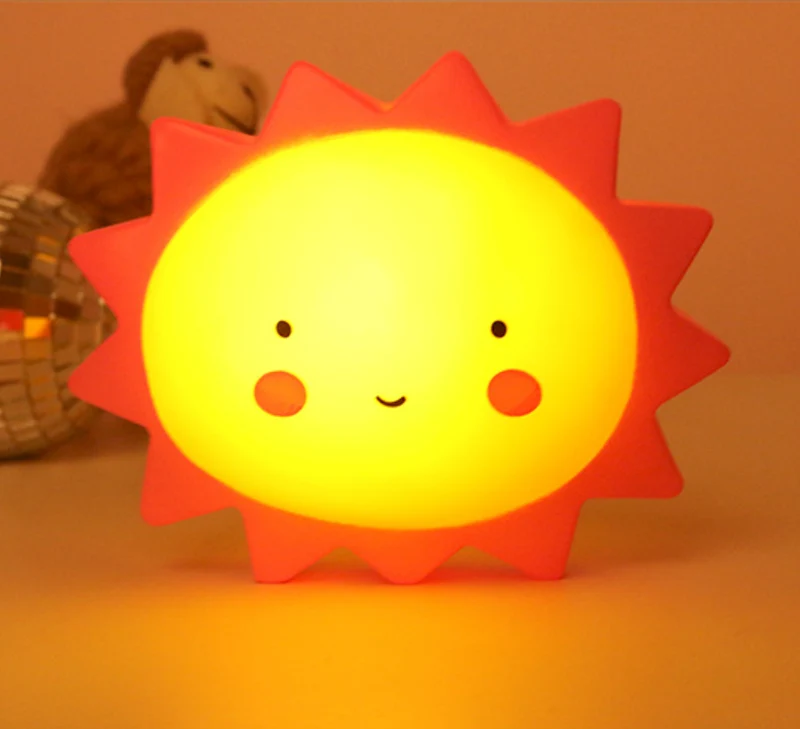 Baby Nachttischlampe in Sonnenform