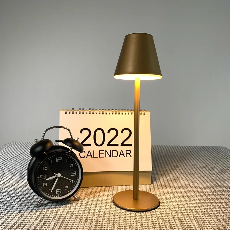 NovaTouch | Kabellose LED-Tischlampe mit Touch-Dimmer