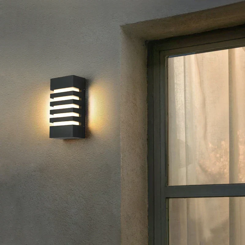 LiraLine | Aluminium LED-Wandleuchte mit Farbwahl