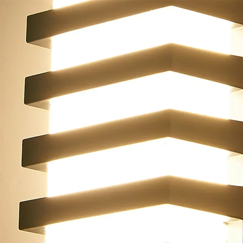 LiraLine | Aluminium LED-Wandleuchte mit Farbwahl