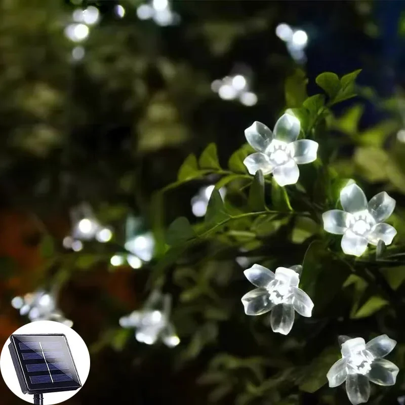 SolarBlüte | Solar-Gartenblume mit LED-Lichterkette