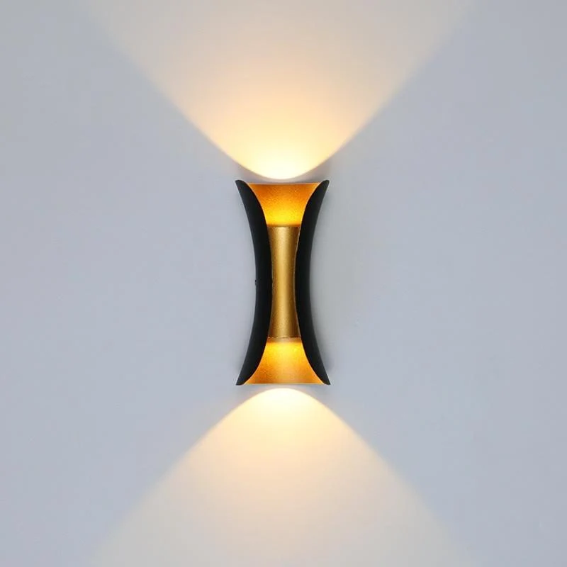 AmberLine | Minimalistische LED-Wandleuchte für drinnen & draußen