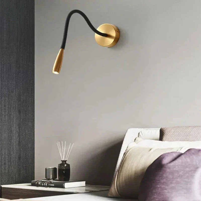 AuriaVerve | Verstellbare LED-Wandleuchte mit Dimmfunktion